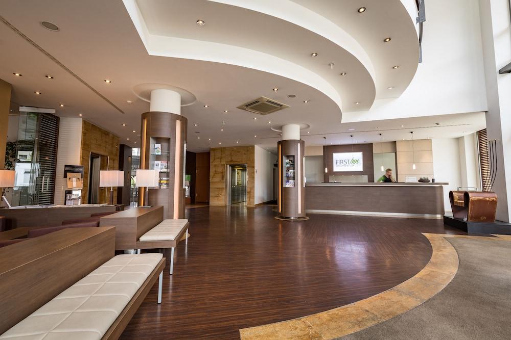 First Inn Hotel Zwickau Exterior photo