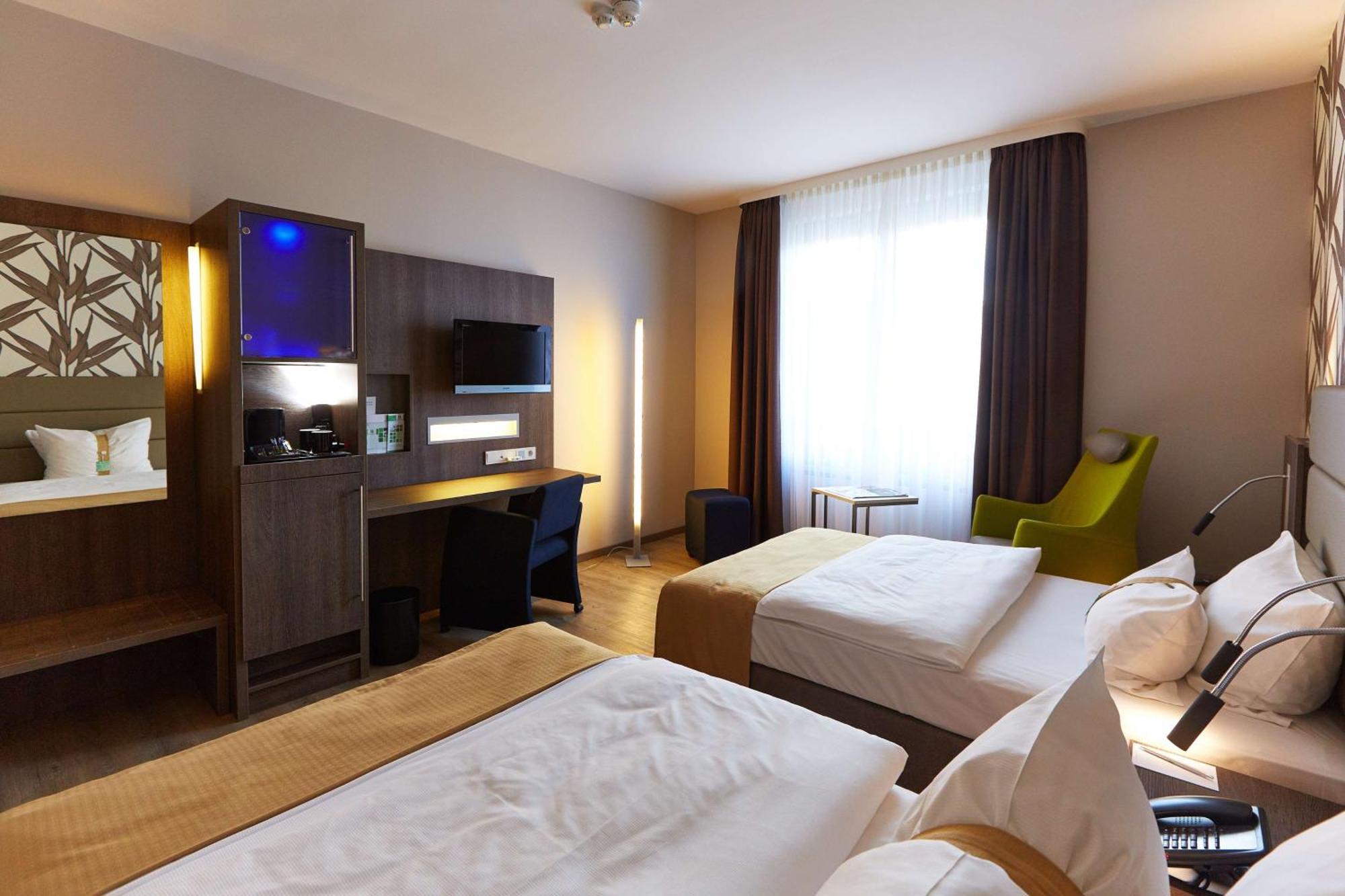 First Inn Hotel Zwickau Exterior photo