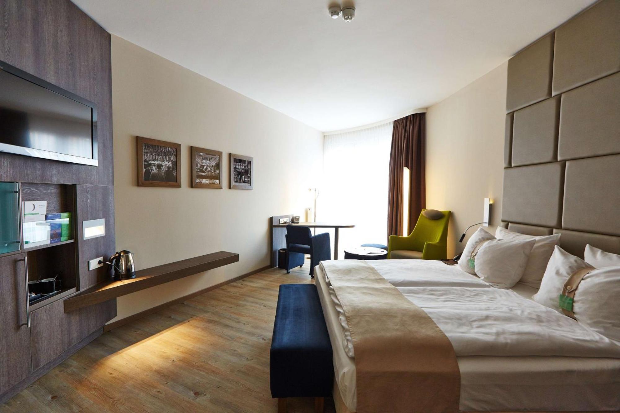 First Inn Hotel Zwickau Exterior photo